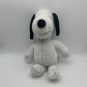 PEANUTS SNOOPY 1968 STUFFED PLUSH 11"